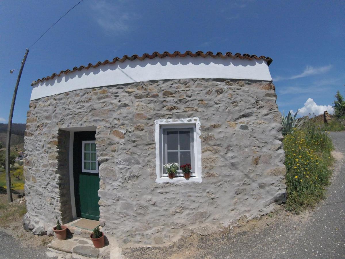 Palheiros Da Ribeira Pensionat Pracana Cimeira Eksteriør billede